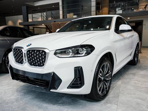 BMW X4 2.0 16V GASOLINA XDRIVE20I M SPORT STEPTRONIC BMW X4 2.0 16V GASOLINA XDRIVE20I M SPORT STEPTRONIC